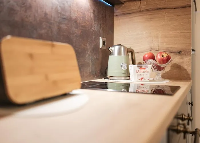 Апартаменты Shady Garden *