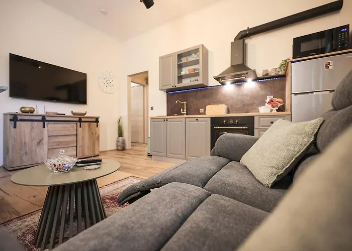 Апартаменты Shady Garden Задар