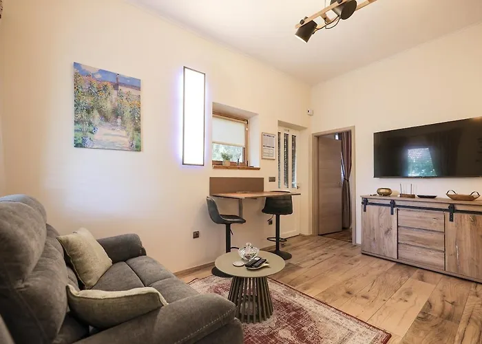 דירה Shady Garden זאדאר